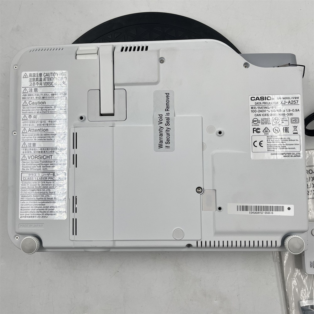 Casio XJ-A257 Slim Projector Lamp Usage: Less Than 1Hr