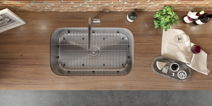 Ruvati 32-inch Undermount 16 Gauge Single Bowl Kitchen Sink- RVM4200