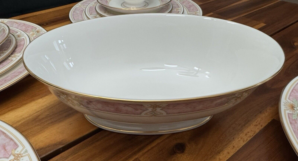 46pc Lenox Fine Bone China Venetian Marble Pattern, 8/5 Piece Place Setting MINT