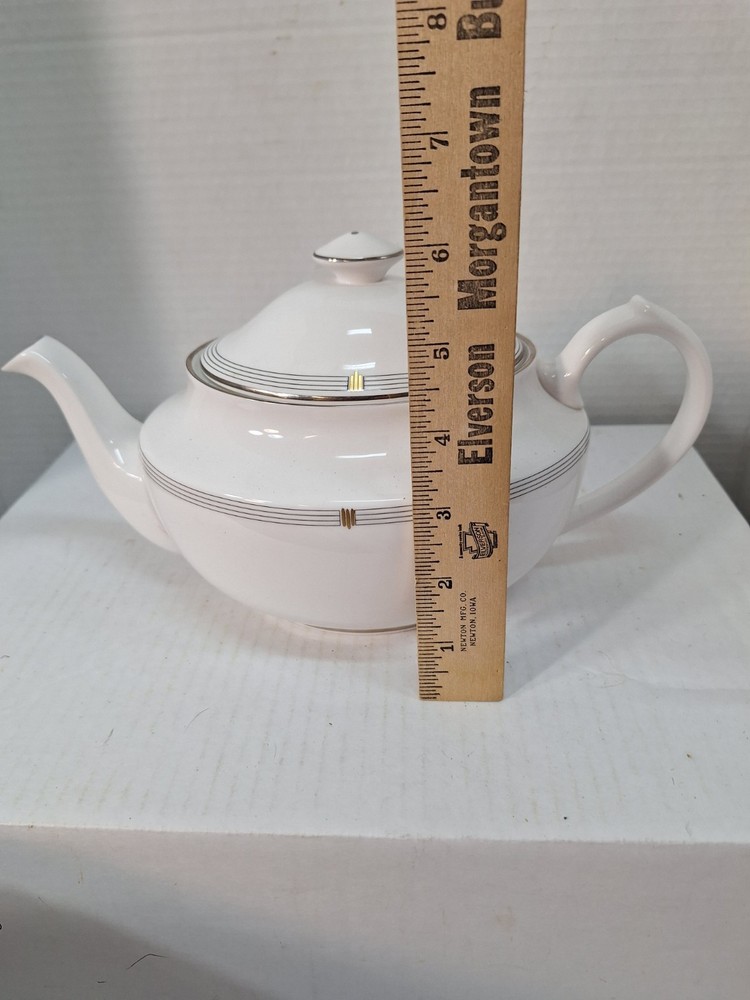 Vtg Spode Teapot Opera Platinum