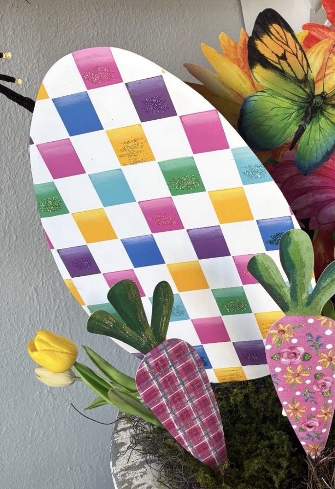 Checkered Pastel Metal Egg Stake Easter Round Top Collection