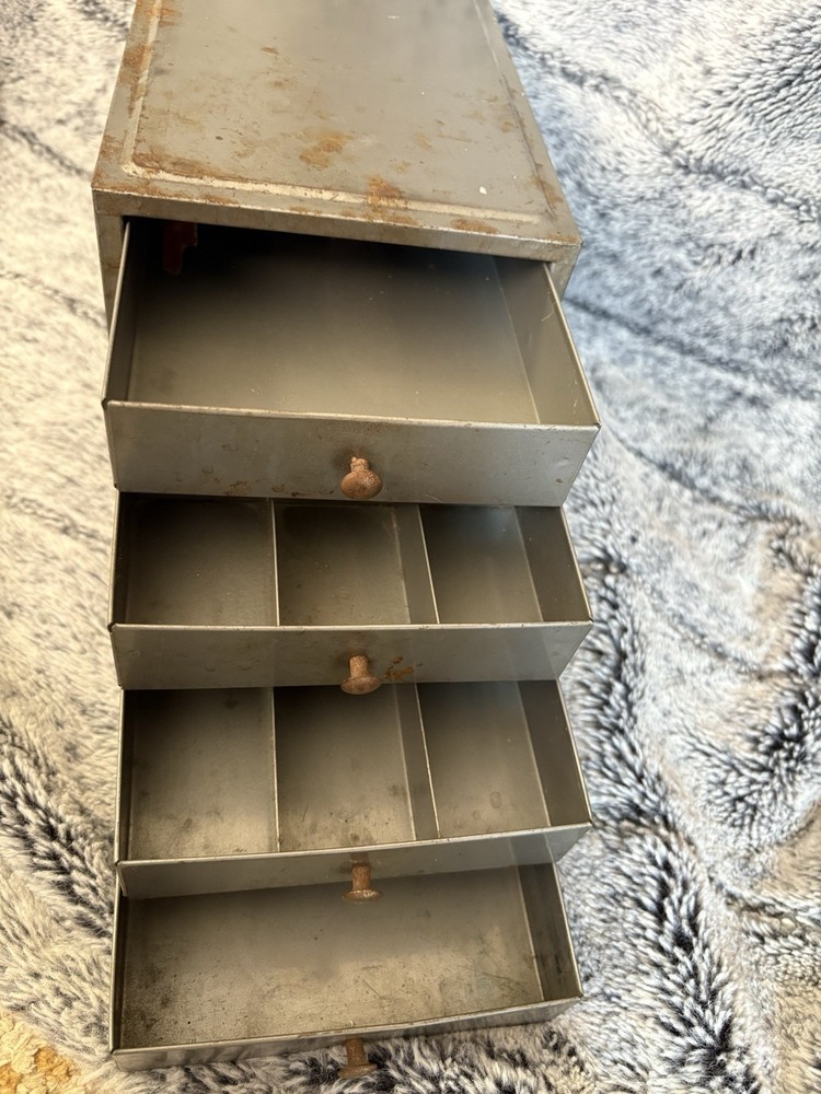 Vintage metal storage box #B4