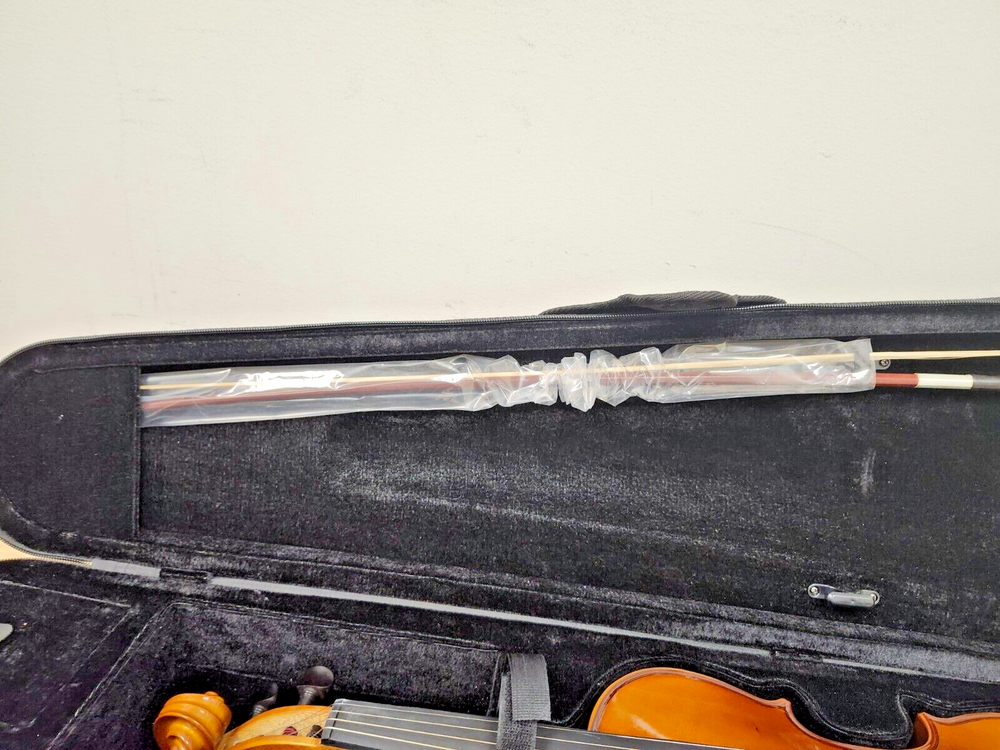Stagg VN-4/4 EF Solid Maple 4/4 Student Size Violin Ensemble with bow and case