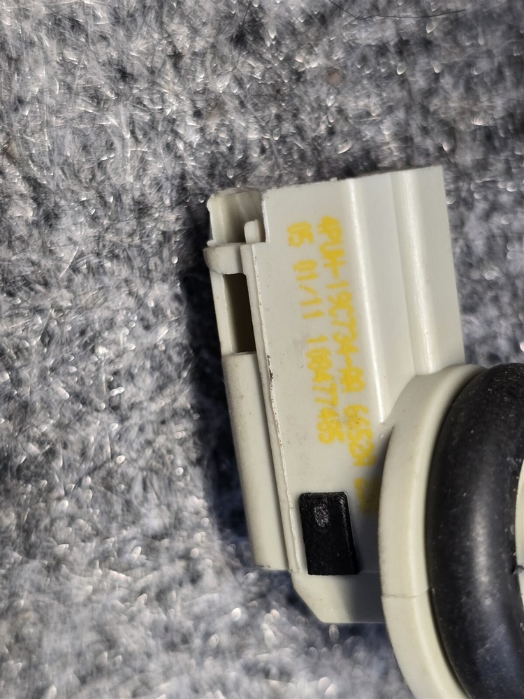 AIR TEMPERATURE CLIMATE SENSOR -19C734-BC USED OEM