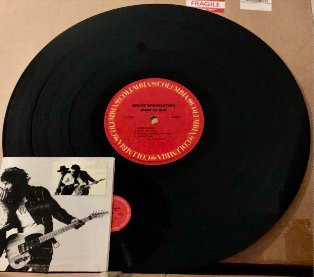 Bruce Springsteen ... "Born to Run" ... SUPERSIZED!