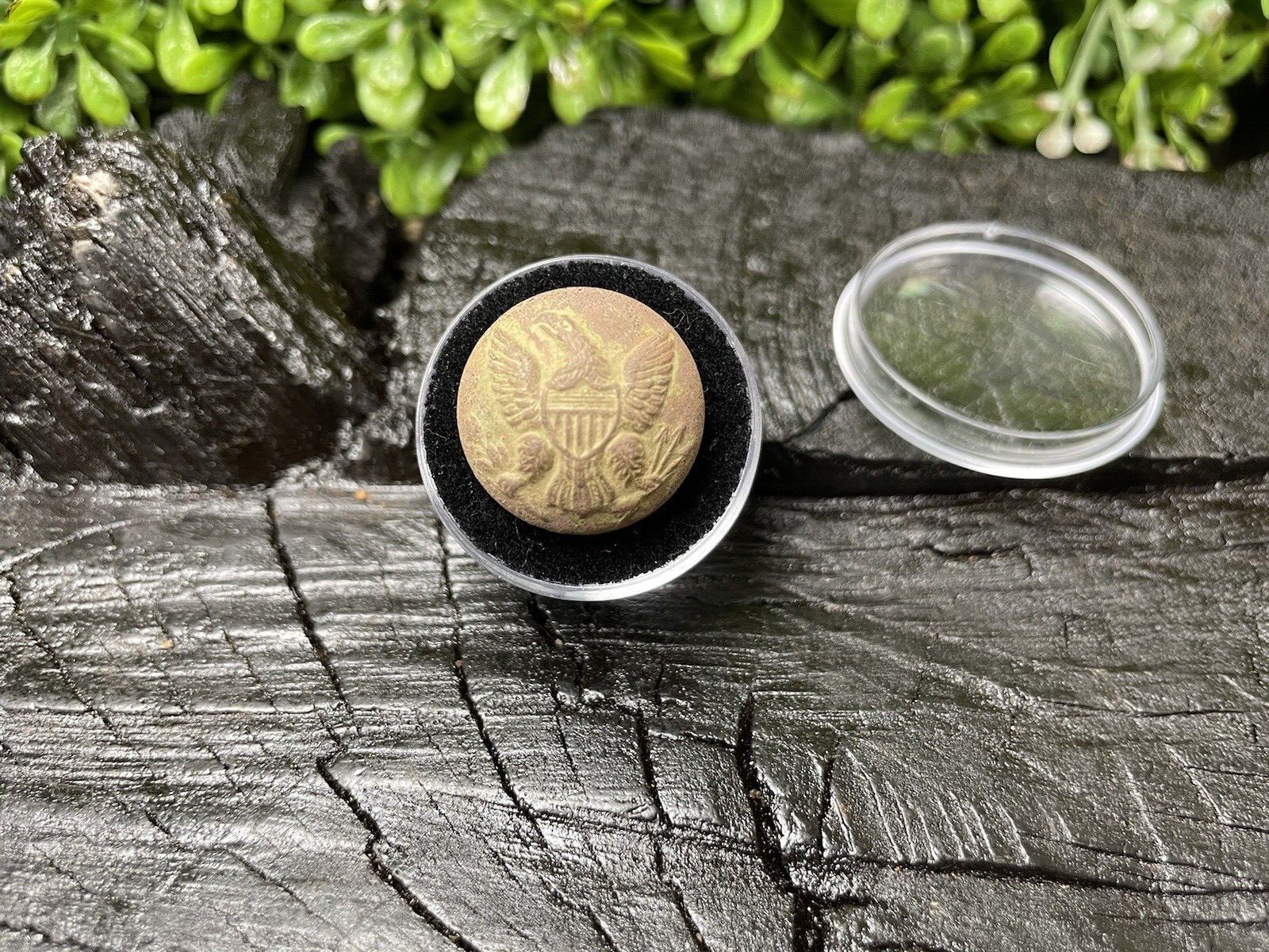 Old Rare Vintage Antique Civil War Relic Eagle Button Recovered Appomattox, VA