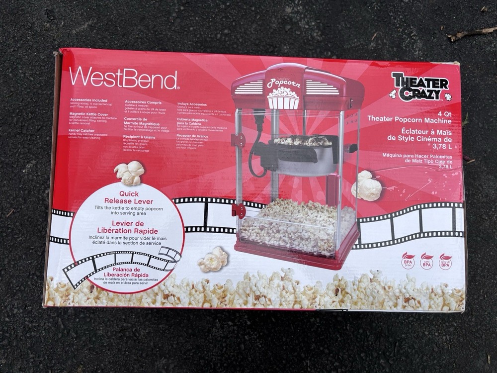 WestBend 4 Quart Theatre Popcorn Machine