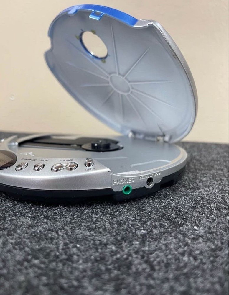 Sony Compact Disc Digital Audio Portable