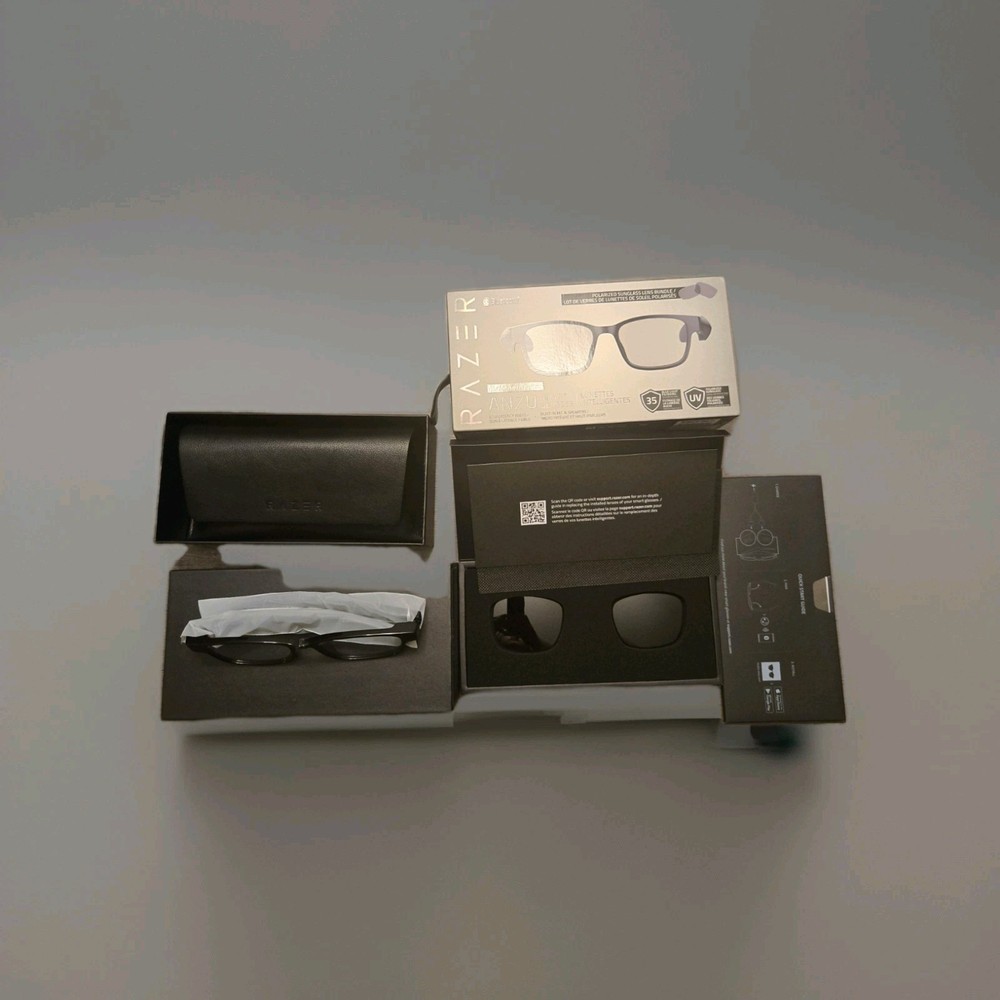 Razer Anzu Smart Glasses Bluetooth, Rectangle, Small/Medium with Accessories