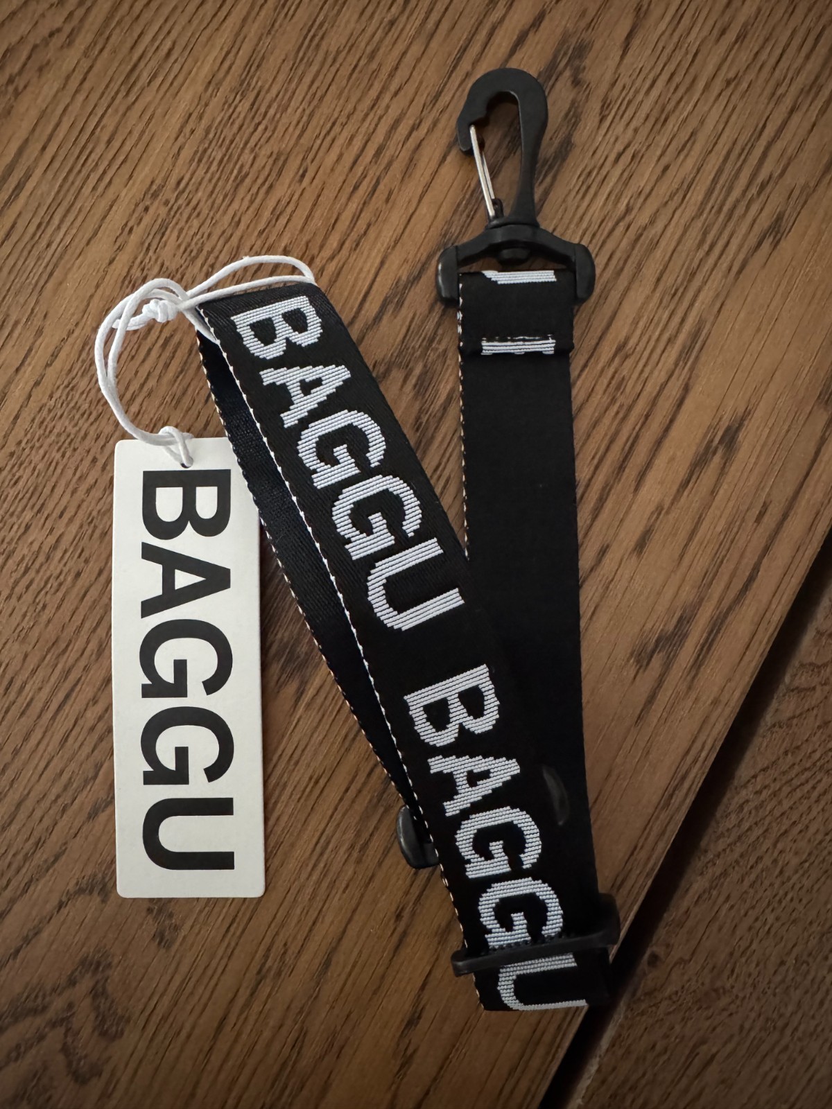 BAGGU Attachable Strap For Baggu Bag Japan Exclusive Black/White Adjust HTF New