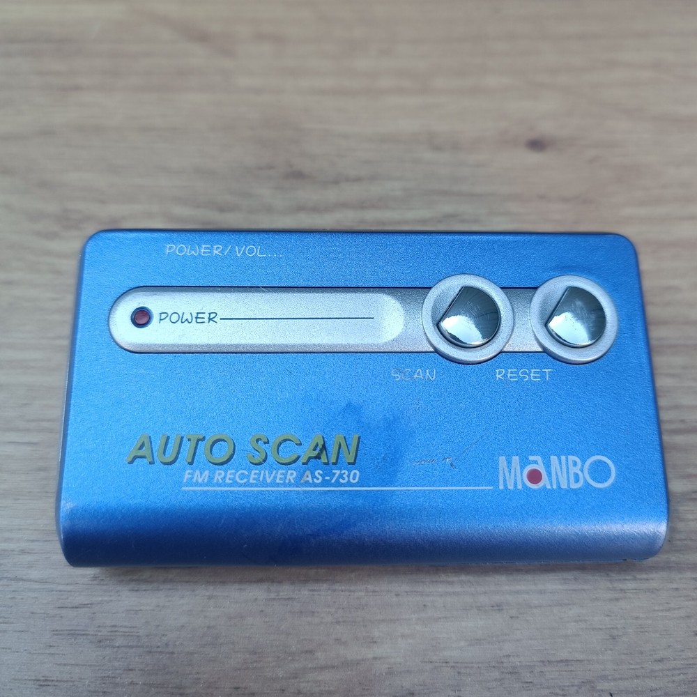 Mini radio receiver from the late 90s.