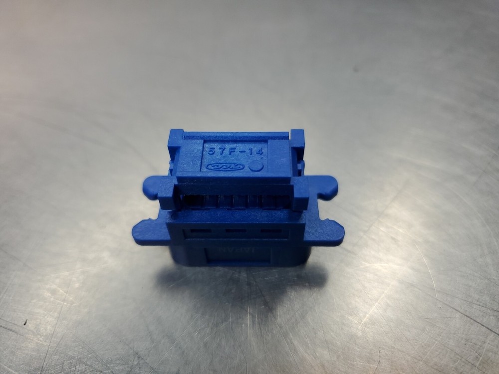 DDK 57F-14 Clamp Interface Connector. 5E-18