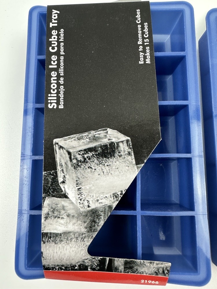 (2) Chef Craft 15-Cube Silicone Ice Cube Tray Easy Remove Cubes
