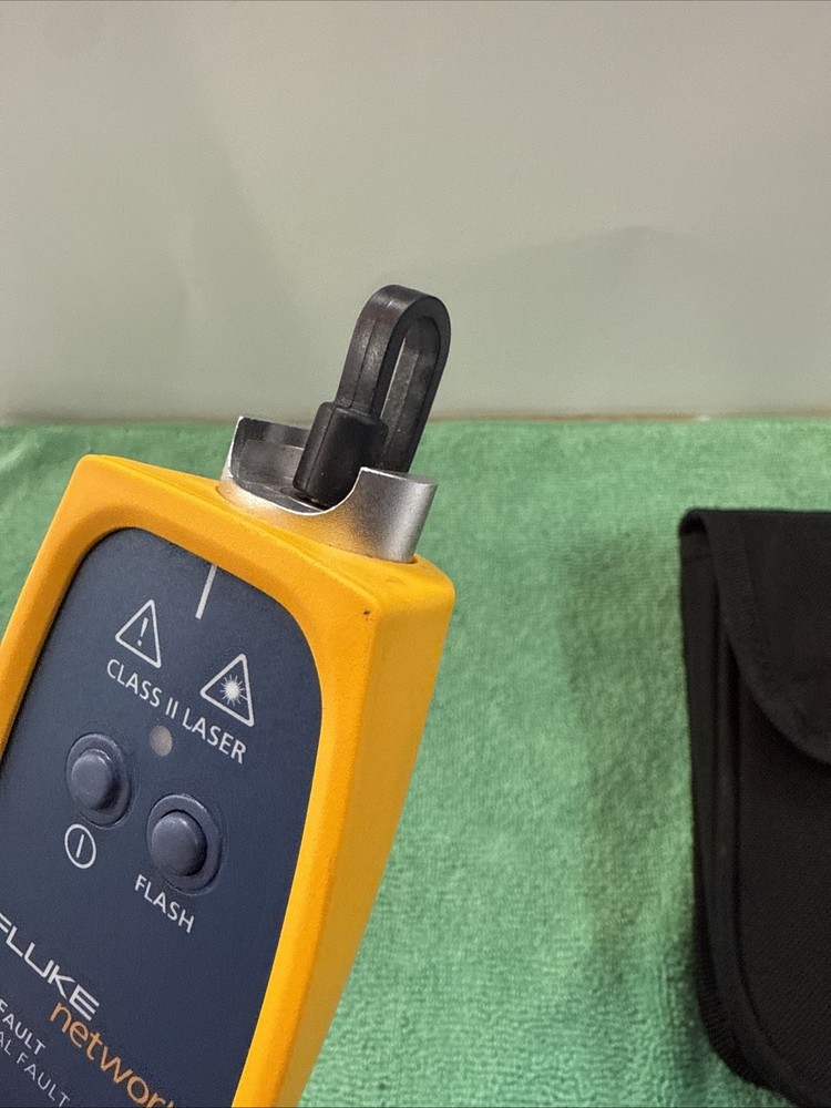 Fluke VisiFault Single Mode & Multimode Visual Fault Locator w/case