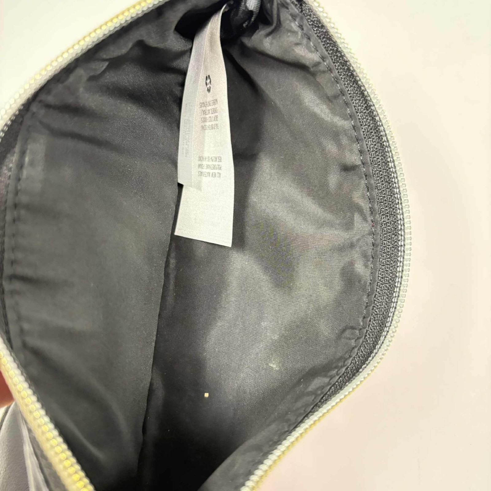 Disney Minnie Mouse Lady Change Purse Cash Wallet I'm All Ears Pencil Case