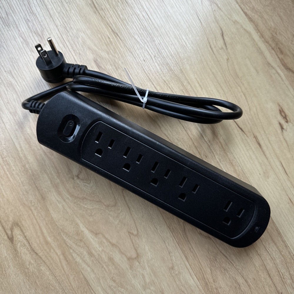 5 AC POWER OUTLET EXTENDER SURGE OVERLOAD PROTECTOR BLACK FLAT PLUG WITH SWITCH