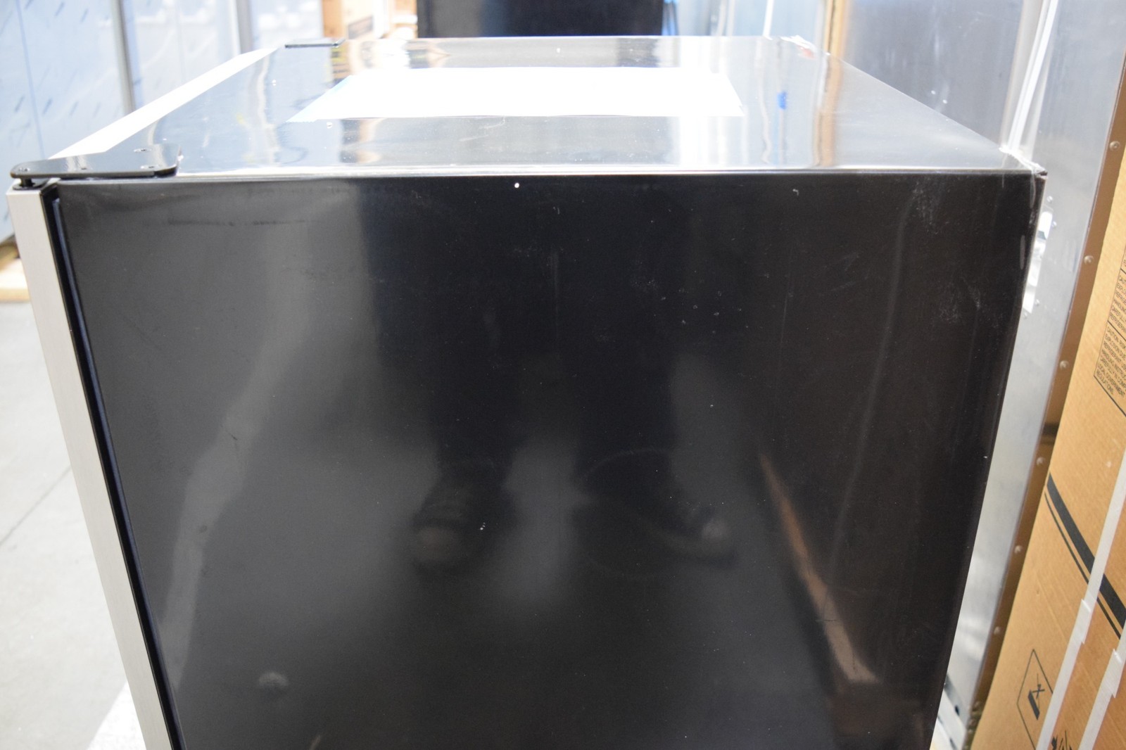 GE Monogram ZDBR240NBS 24" Stainless Built-In Beverage Center NOB #145568 MPA