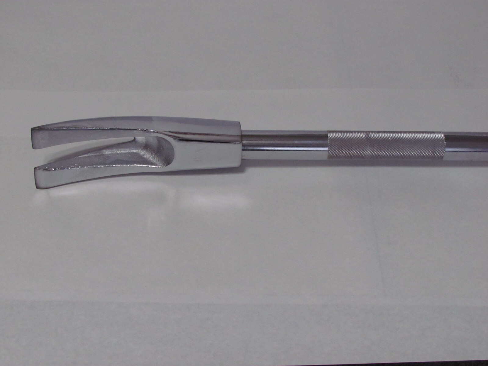 36" Halligan bar with Nickel Finish. Hardened High Carbon Steel. 11 Lbs - E