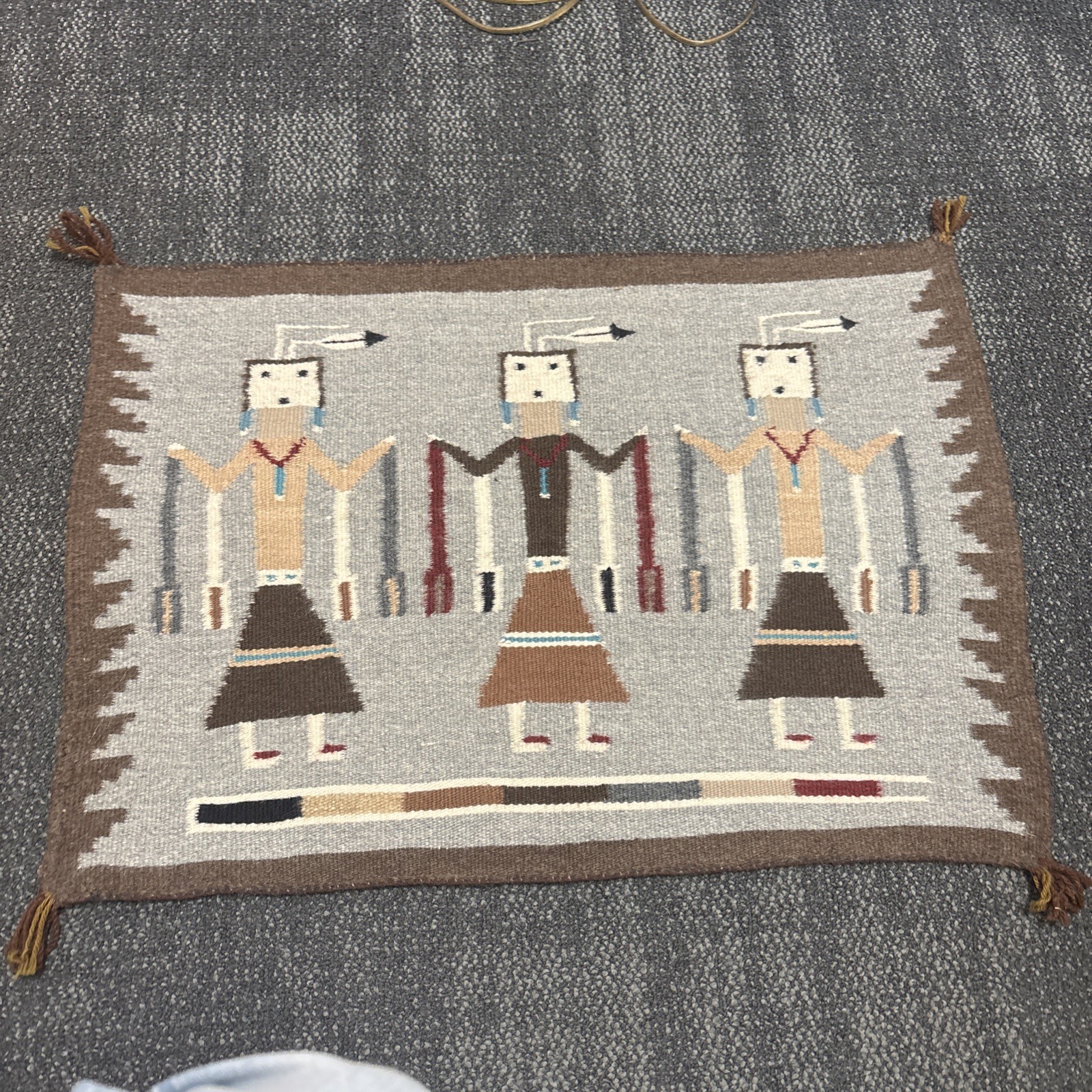 Beautiful Vintage Navajo Rug Native American Indian Home Spun Wool