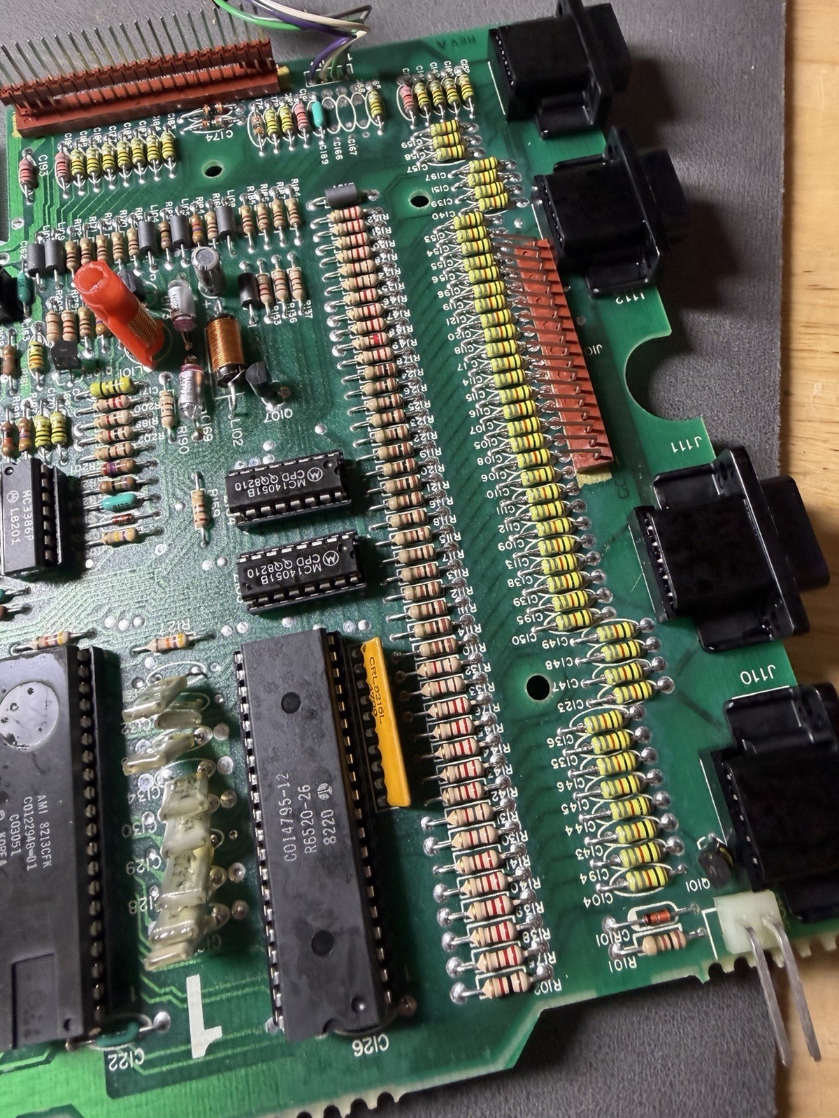 Atari 800 Motherboard, Very Clean Tested Working, No Carts Included