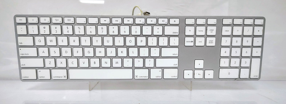 Apple A1243 Wired USB Keyboard *SEE DESCRIPTION*
