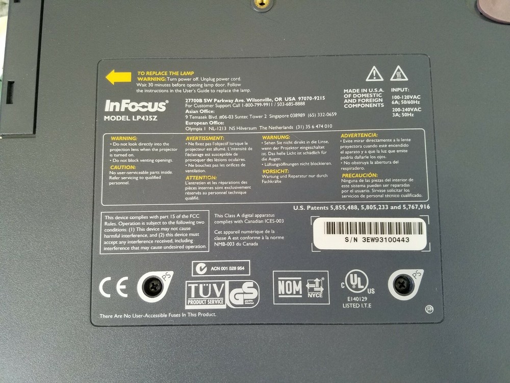 In Focus LCD Projector LP435Z