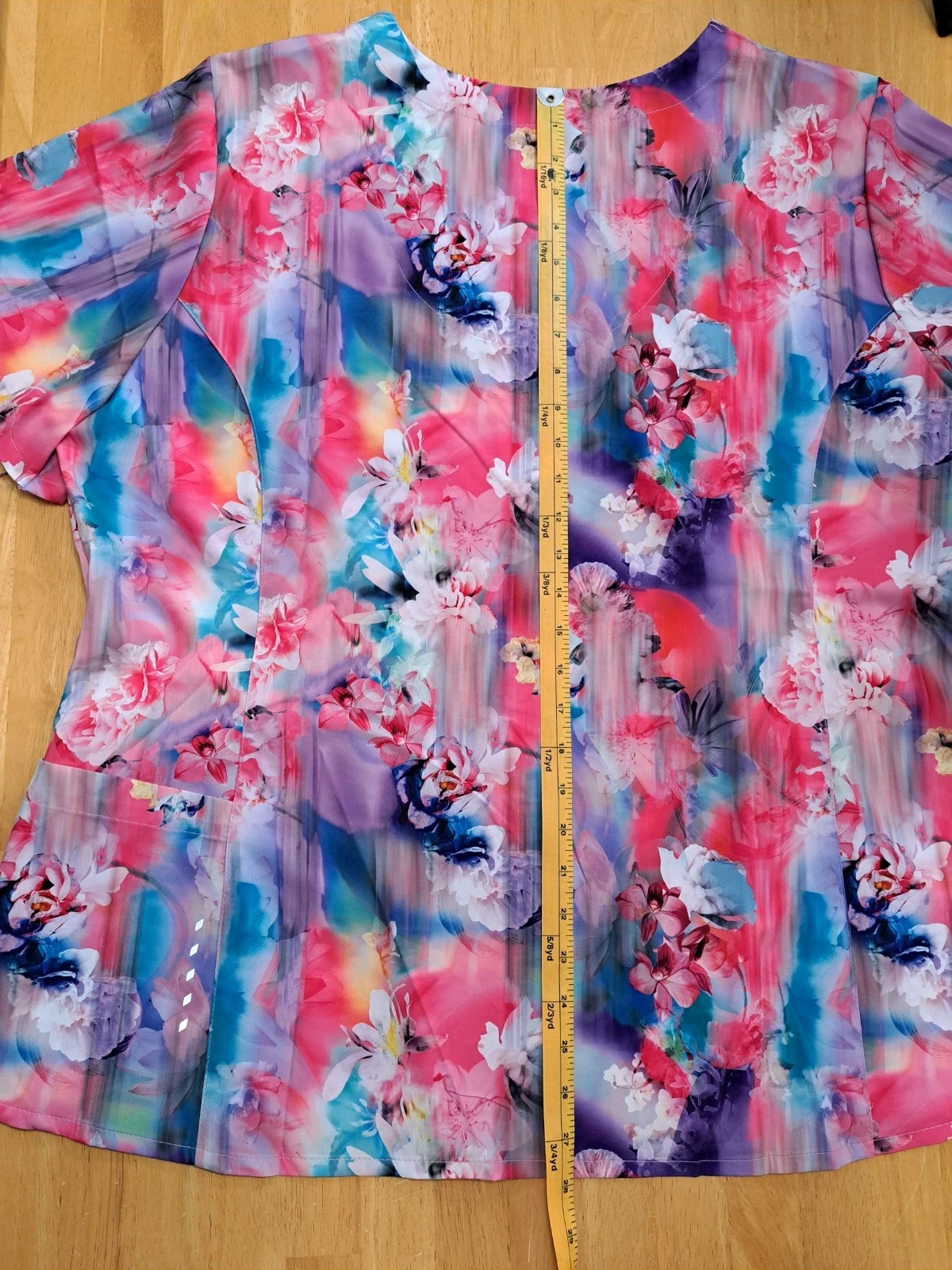 Barco One Women's 3XL Multicolor Floral Nurse Medical Scrub Top NWT