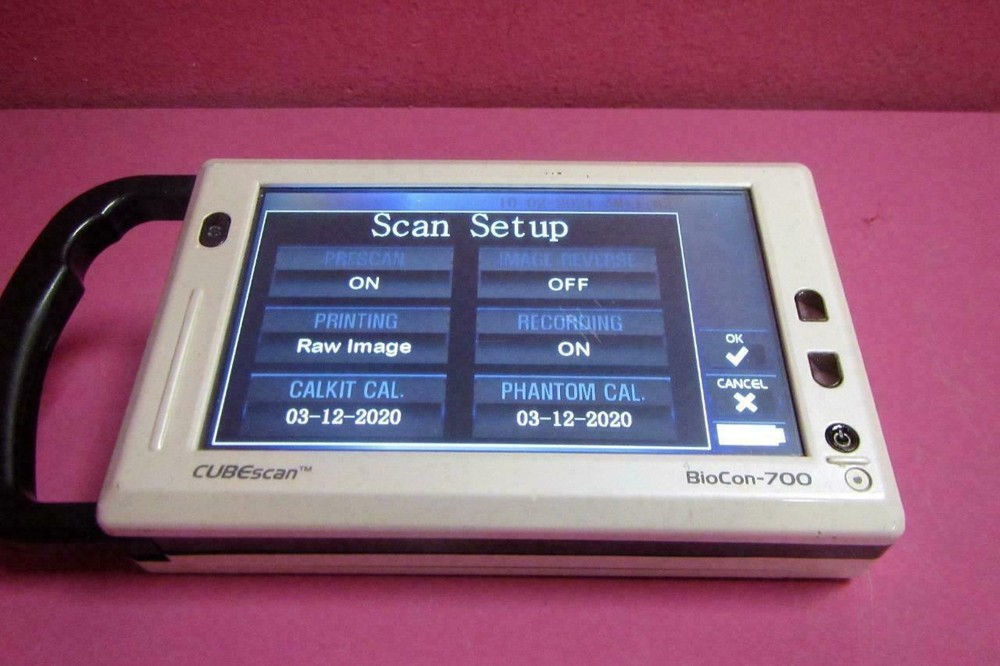 CUBEScan BioCon 700 Bladder scanner Volume Measurement System