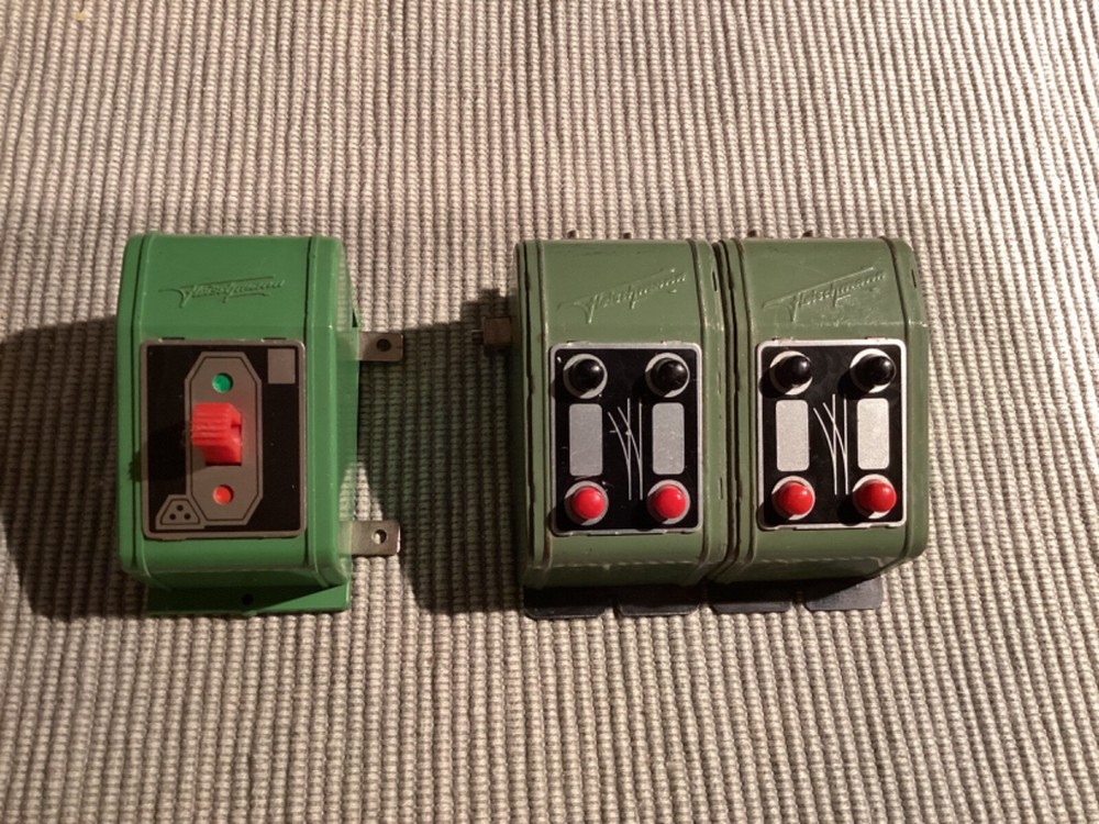 FLEISCHMANN 516 control panel x3