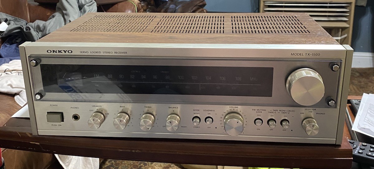 Onkyo Stereo Receiver TX-1500 Servo Locked AM/FM Stereo Receiver (1979-80)