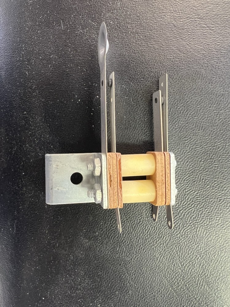 COMPLETE CONTACT POP BUMPER GOTTLIEB REF 22704