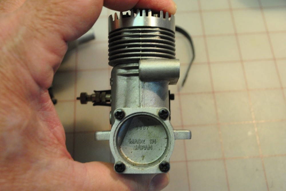 OS Max-S 30 RC MODEL AIRPLANE ENGINE with muffler. Nice!