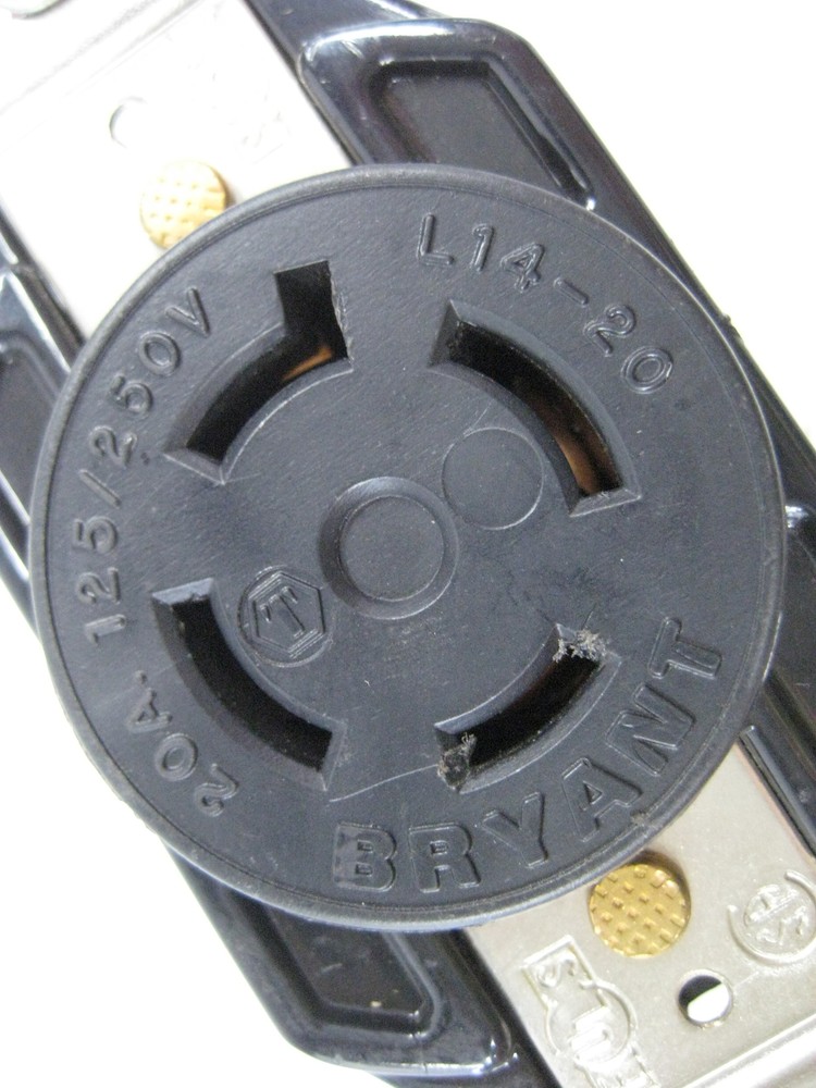 BRYANT L14-20 LOCKING RECEPTACLE NSNP