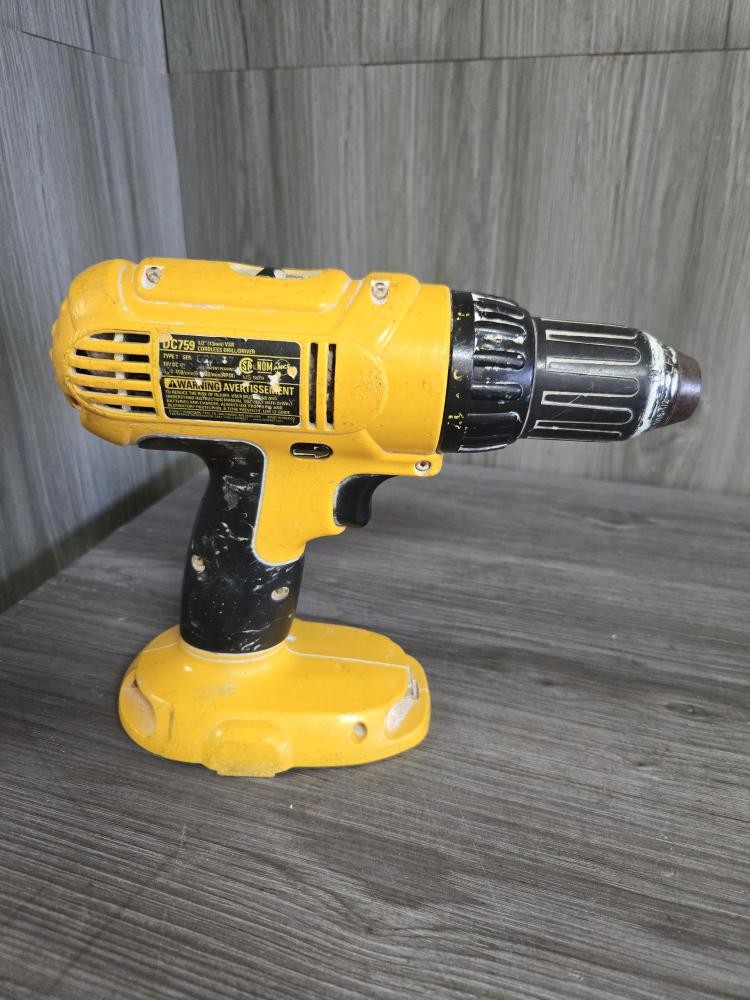 DEWALT DC759 (PSO038373)