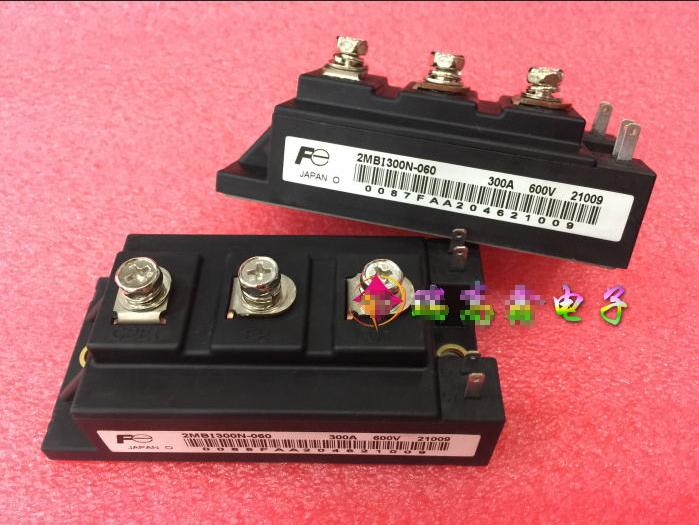 NEW 1PCS 2MBI300N-060 2MBI300N060 PACKAGE:MODULE