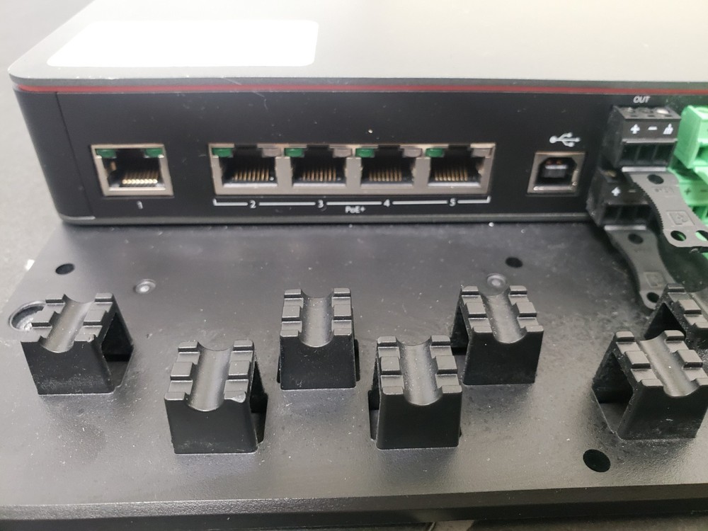 BIAMP TESIRAFORTE X 400 MEETING ROOM DSP MULTI-EFFECTS PROCESSOR - With Adapter