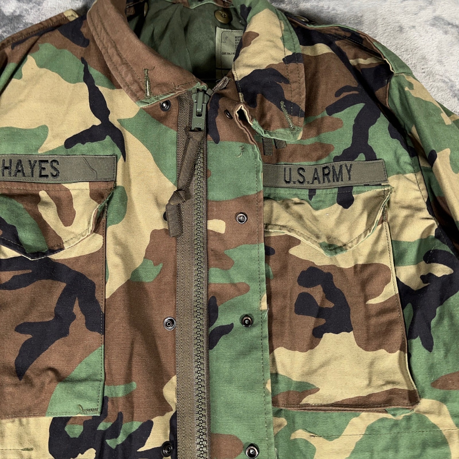 Vintage M65 Field Jacket U.S. Army Woodland Camo Medium XShort 90s USA Named