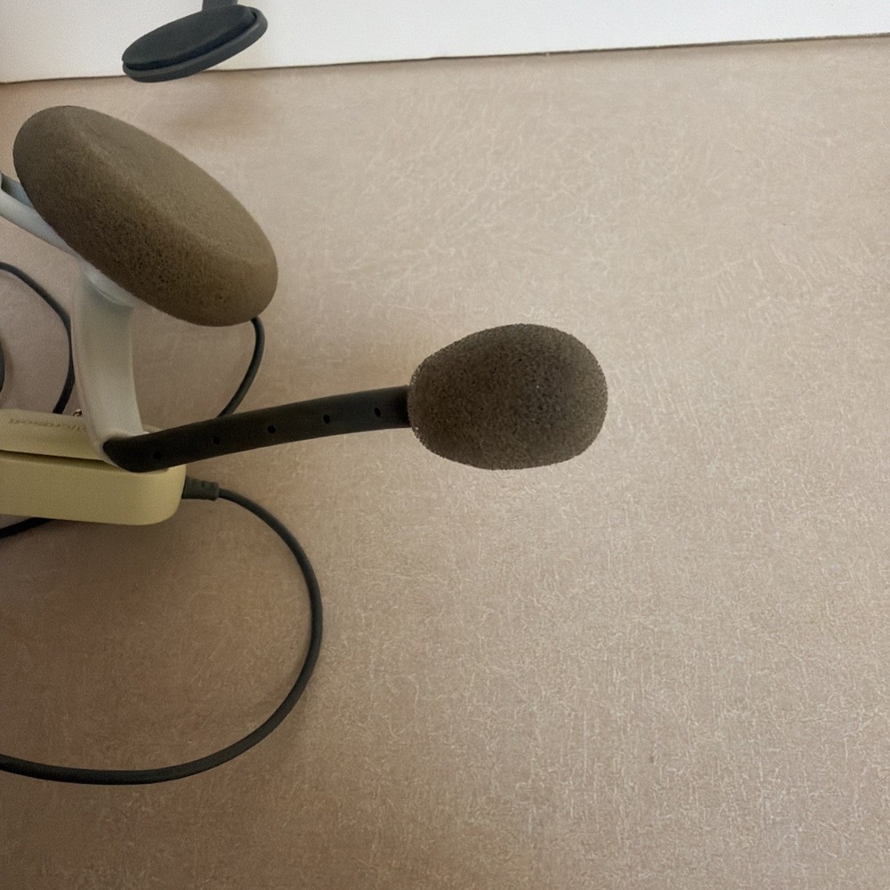 Xbox 360 Headset Headband Microphone Gray & White Untested