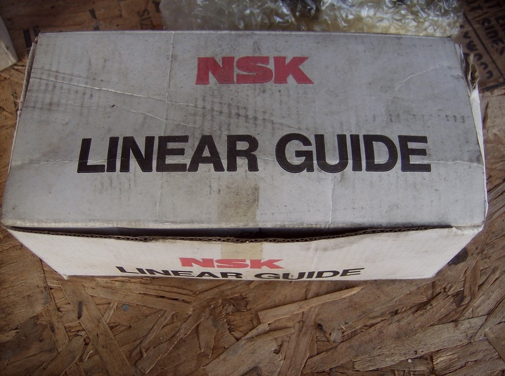 NSK LINEAR GUIDE LAS25FL