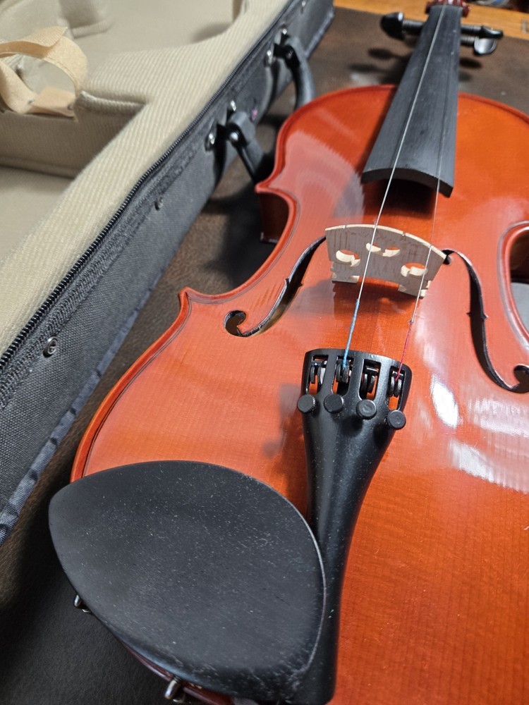 3/4 SIZE ACADEMY 145 AU VIOLIN W/Bow & Case EUC