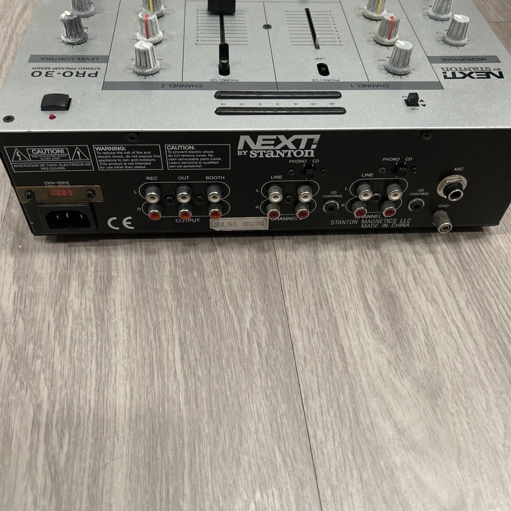 Stanton PRO-30 DJ Mixer