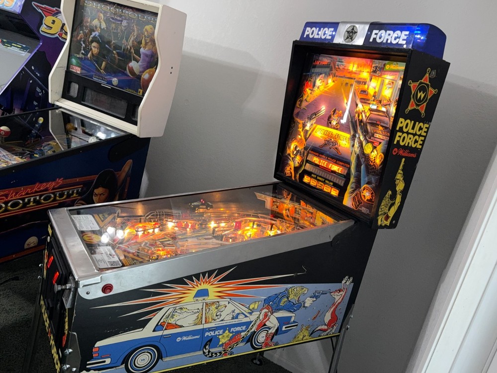 Police Force Pinball Machine