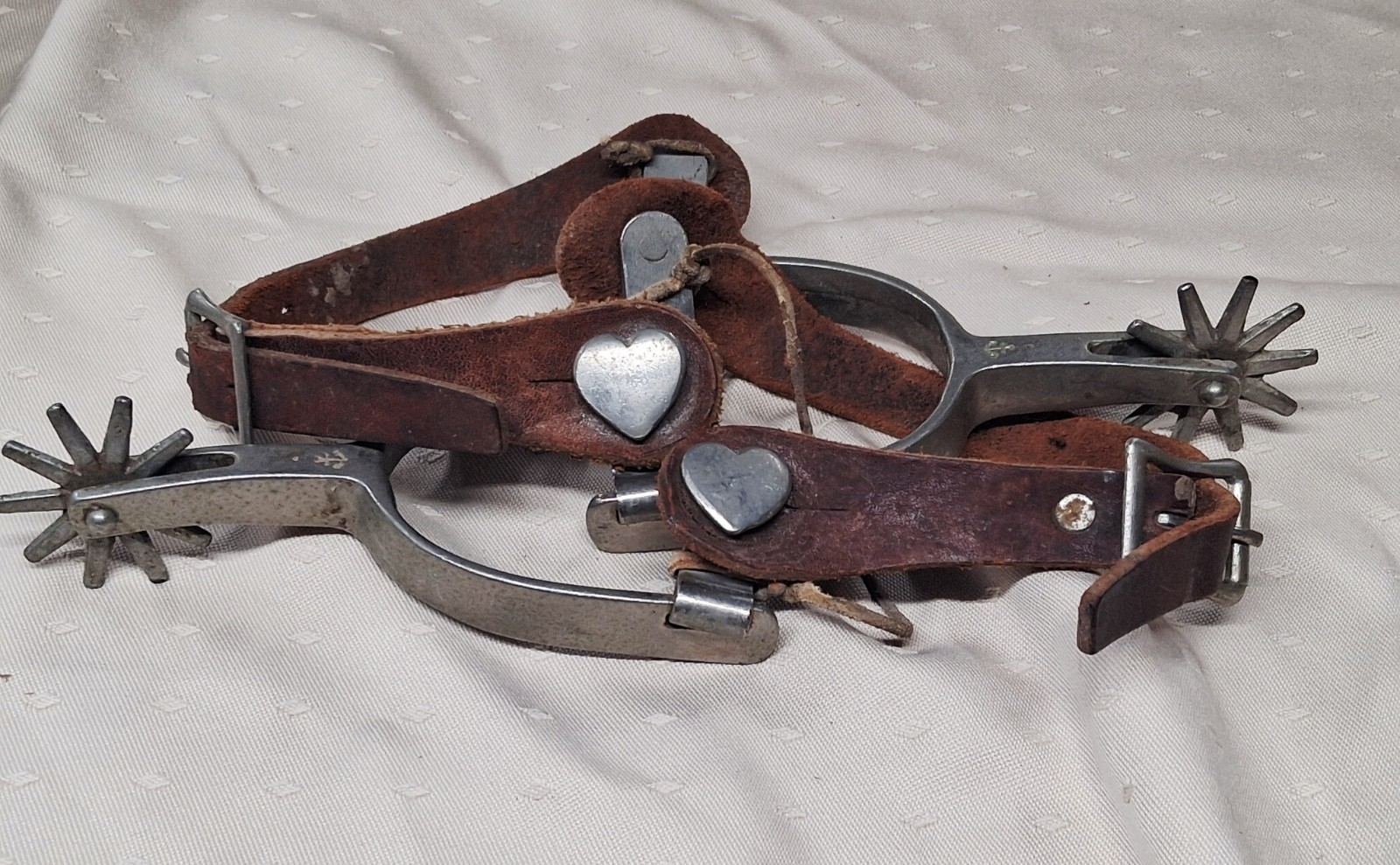 Vintage Anchor Brand Aluminum Comboy/Western Heart Spurs
