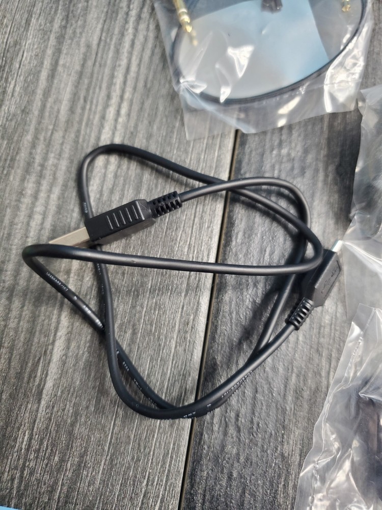 Sony ECM-W2BT Digital Bluetooth Wireless Microphone Vlogger PRO