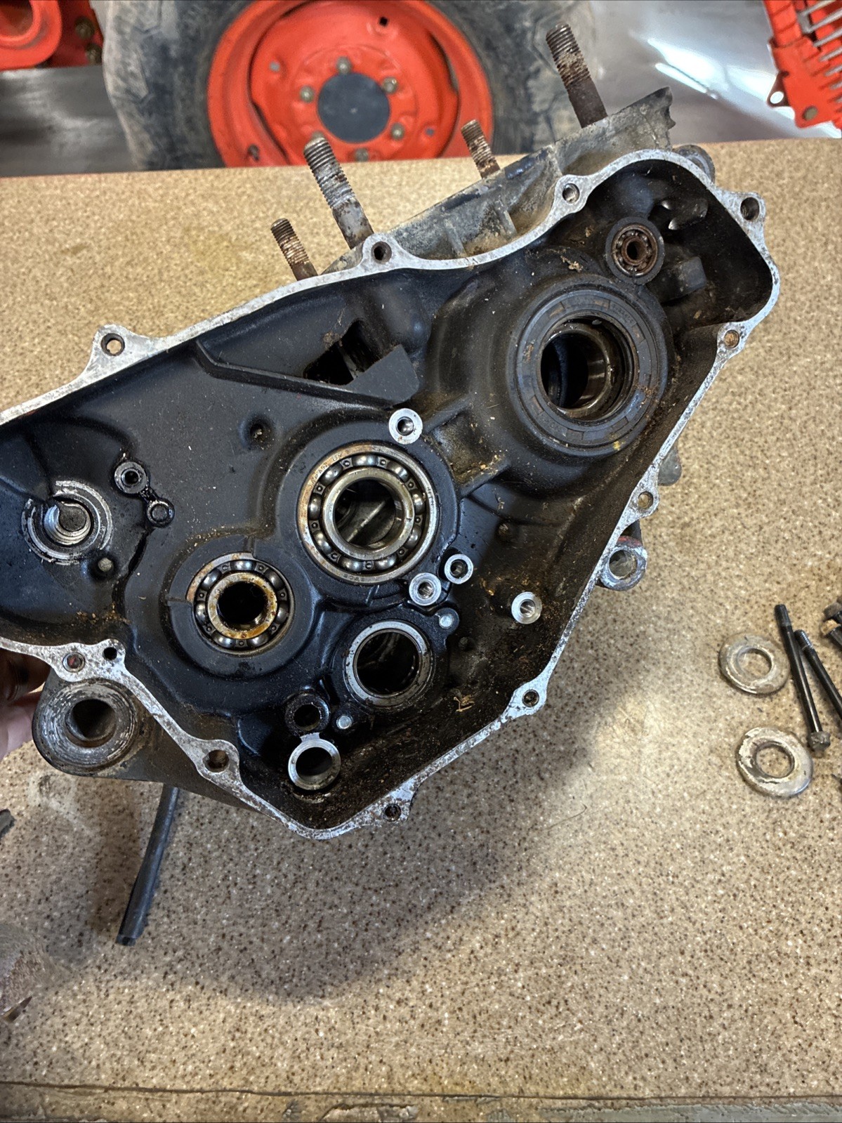 Honda CR250R Engine Cases ( set ) 1985-86 Used OEM Part P/N 112A0-KS7-000