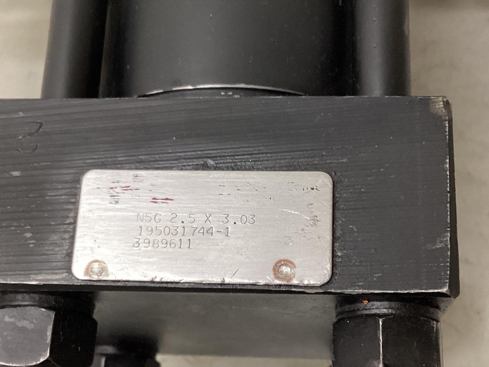 CINCINNATI MILACRON Ejector Box USED #152483