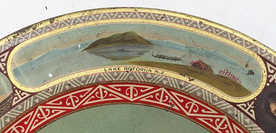 MAORI MAIDEN NEW ZEALAND ILES ROTORUA PHOTOGRAPHIC TOLEWARE DISH c1901-1905