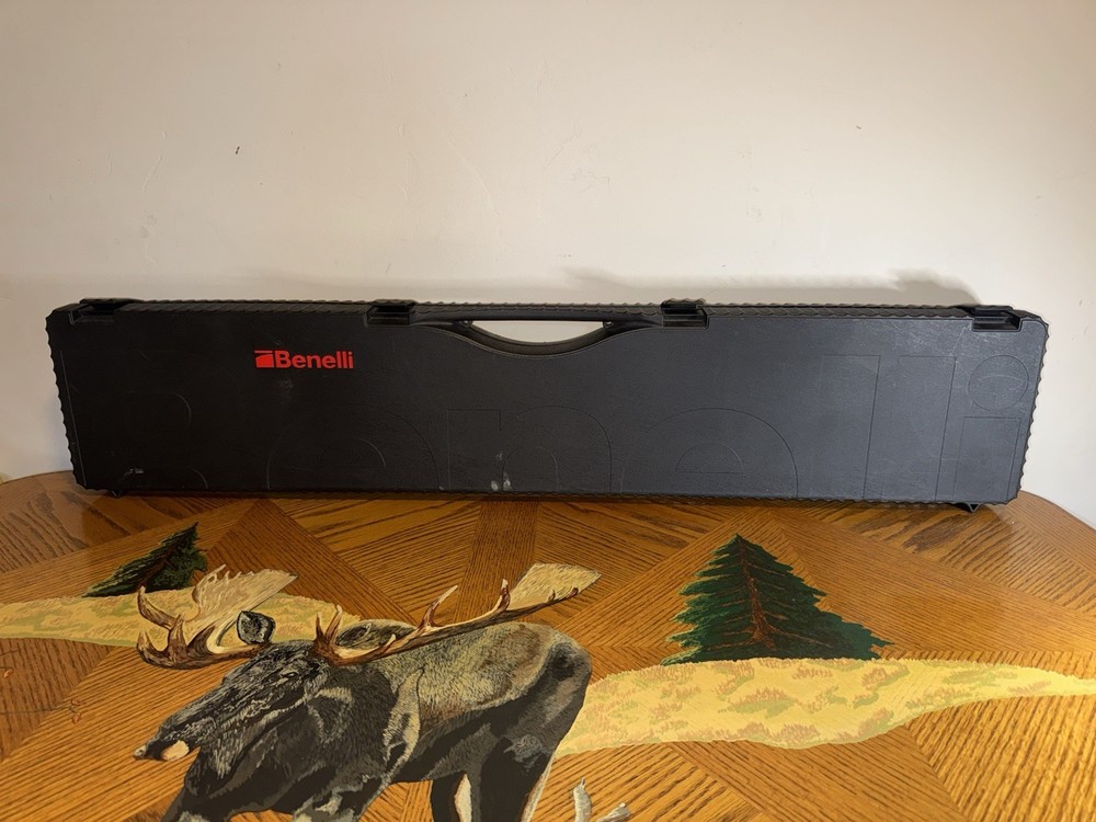 Benelli Super Black Eagle 3 Hard Plastic Shotgun Case