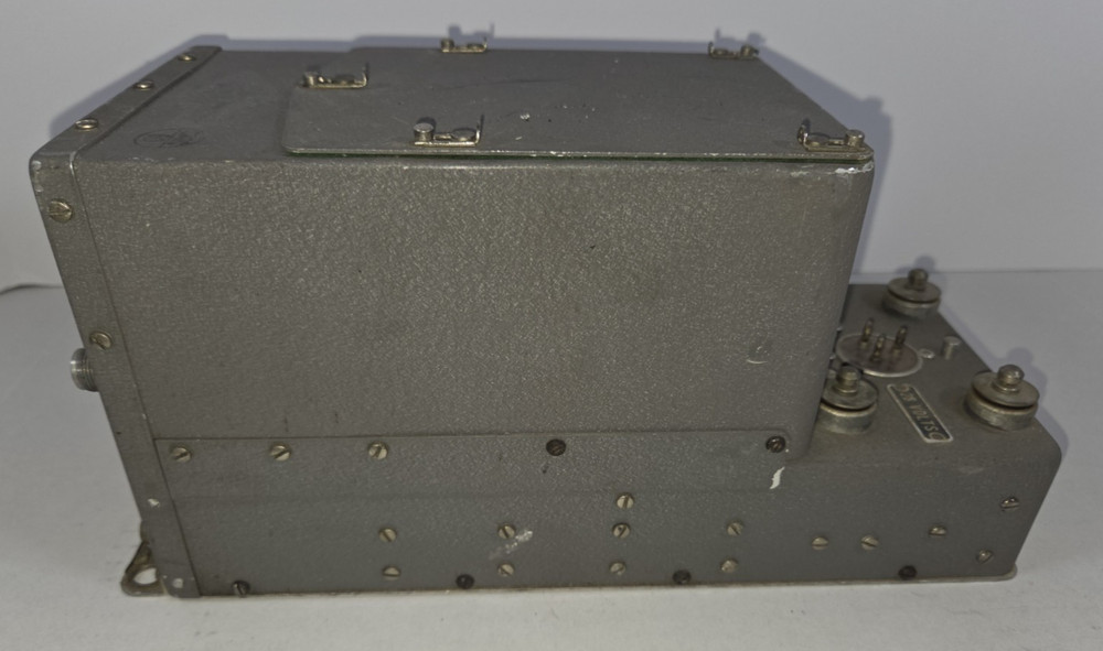 ARC RADIO RECEIVER R-508 Untested