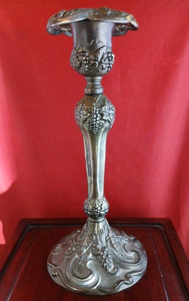 Vintage Godinger Silver Plated 8.5/8" Candlestick Baroque Grape Motif